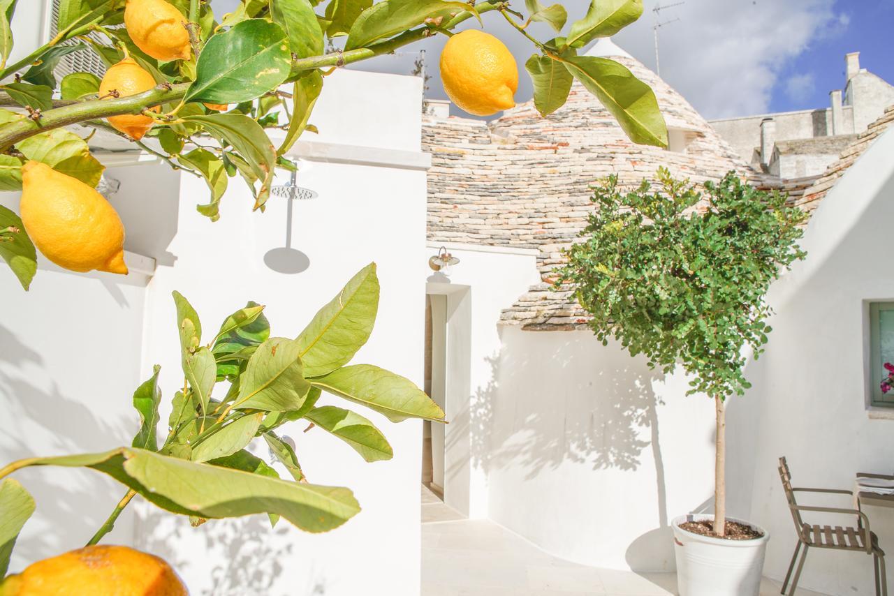 Trullo Essenza-Trulli Anti Charme & Relax Acomodação com café da manhã Alberobello Exterior foto