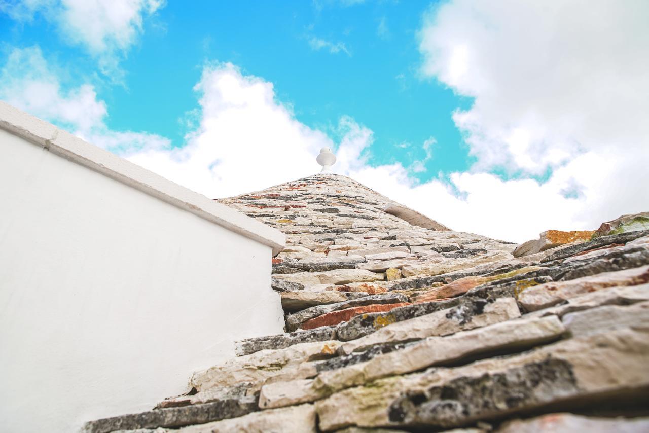 Trullo Essenza-Trulli Anti Charme & Relax Acomodação com café da manhã Alberobello Exterior foto